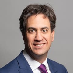 Official portrait of Ed Miliband