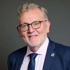 Official portrait of David Mundell