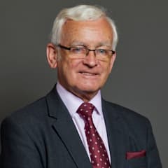 Official portrait of Martin Vickers