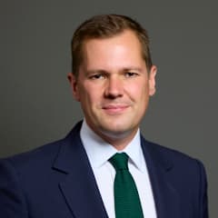 Official portrait of Robert Jenrick