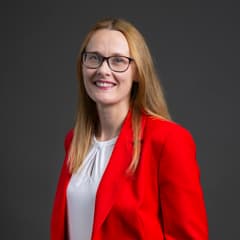 Official portrait of Cat Smith
