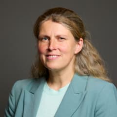 Official portrait of Rachael Maskell