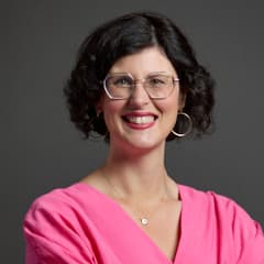 Official portrait of Layla Moran