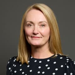 Official portrait of Jo Platt