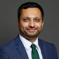 Official portrait of Saqib Bhatti