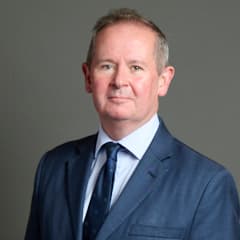 Official portrait of David Simmonds