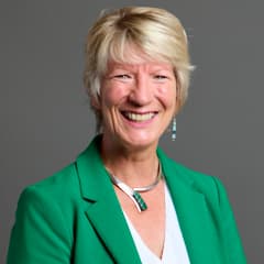 Official portrait of Pippa Heylings