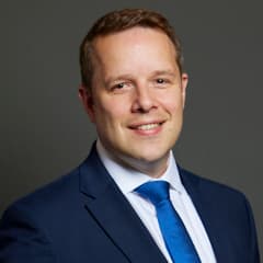 Official portrait of Tom Morrison