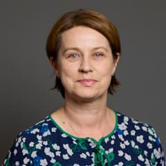 Official portrait of Amanda Hack