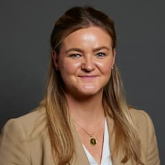 Official portrait of Jenny Riddell-Carpenter