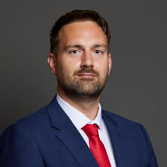 Official portrait of Dan Aldridge