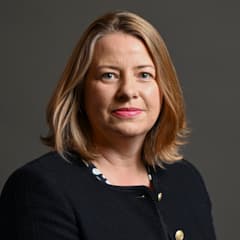 Official portrait of Kirsteen Sullivan