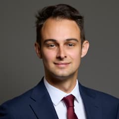 Official portrait of Josh Dean
