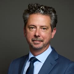 Official portrait of Torcuil Crichton
