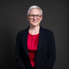 Official portrait of Alex Brewer