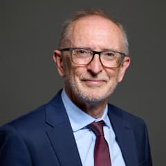 Official portrait of Paul Davies